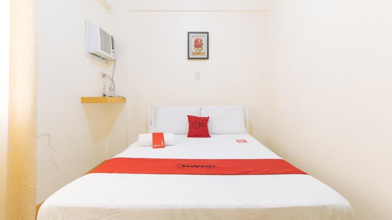 Reddoorz @ Golden Skye Hotel Guagua المظهر الخارجي الصورة