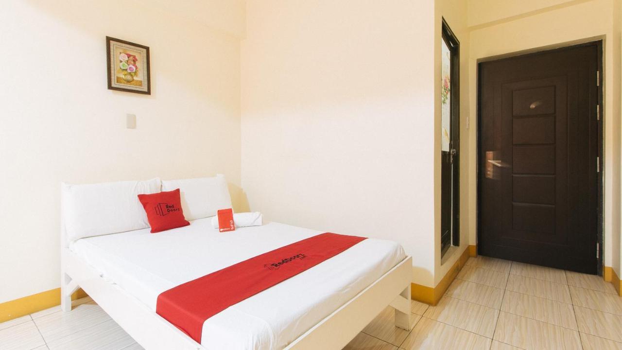 Reddoorz @ Golden Skye Hotel Guagua المظهر الخارجي الصورة